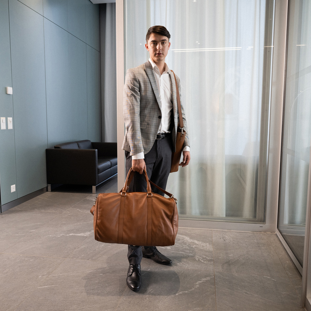 The Darrio Brown Leather Duffle Bag For Men & Women The Jacket Maker